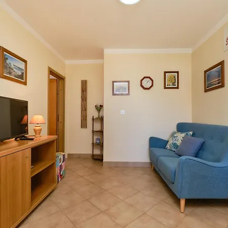 Anci Apartment *