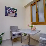 Anci Apartment *