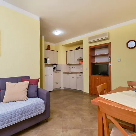 Apartament Anci